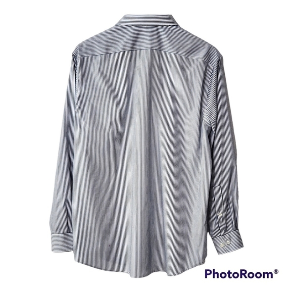 MICHAEL Kors Slim Fit Men Stripes Button Down Dress Shirts - Picture 3 of 9